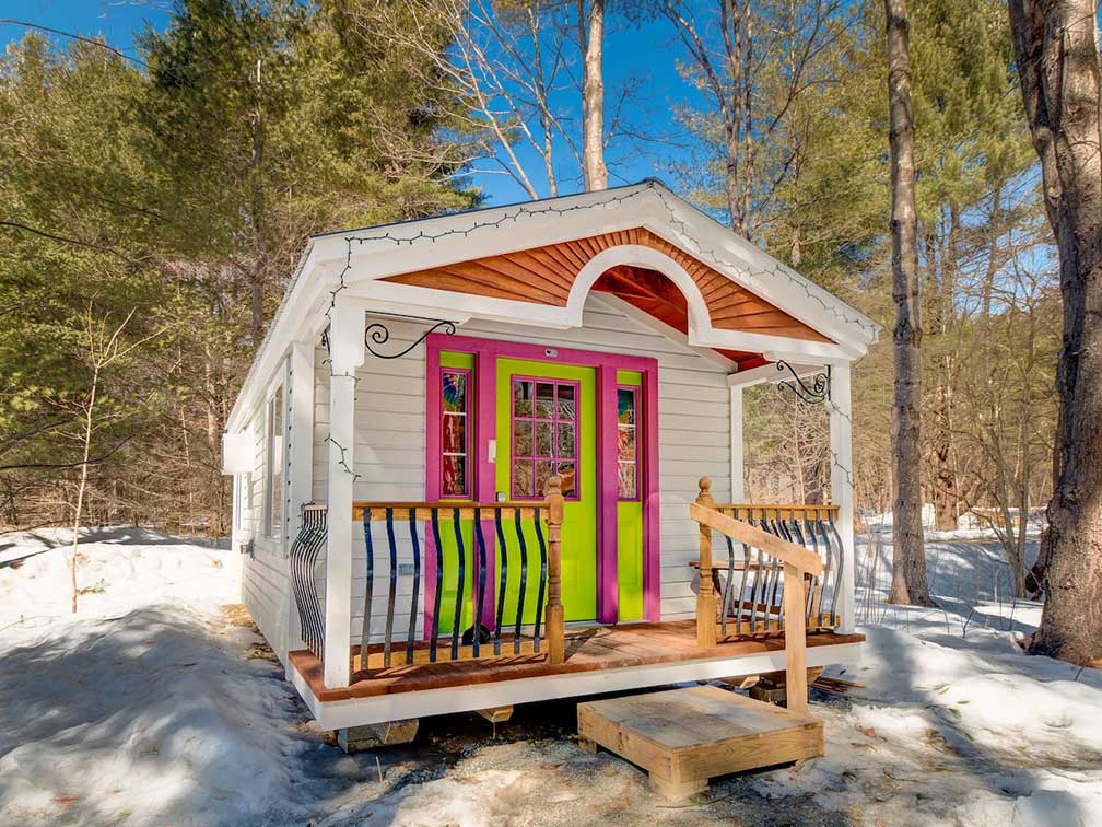 Unique Cottage Airbnb