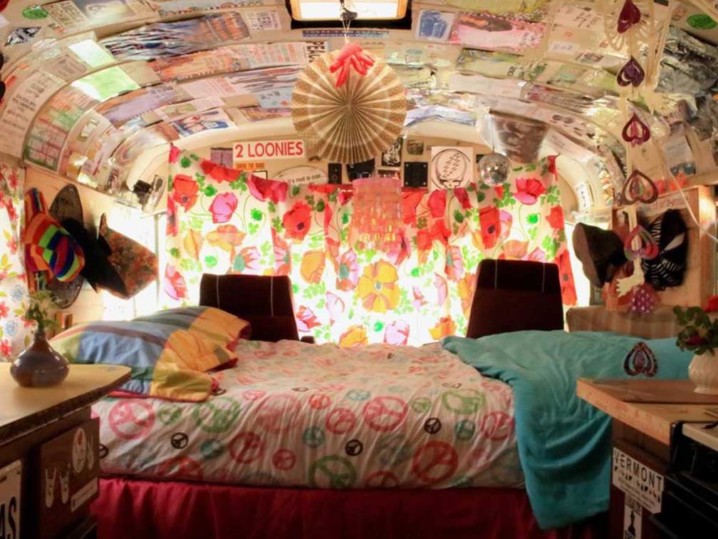 Unique Hippie Bus Air bnb