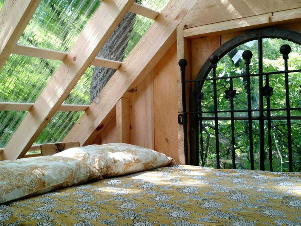 Unique Treehouse Airbnb