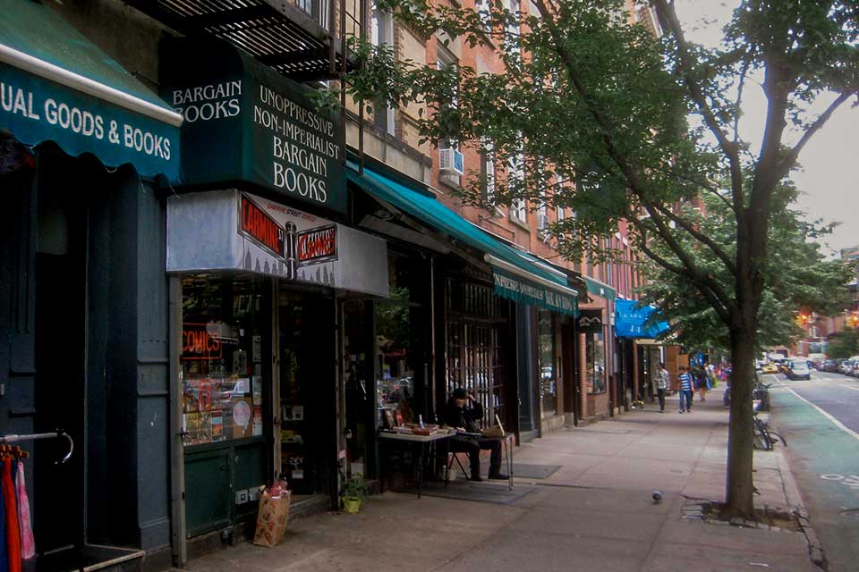 PopSpots Reference - New York City Comic Books Stores